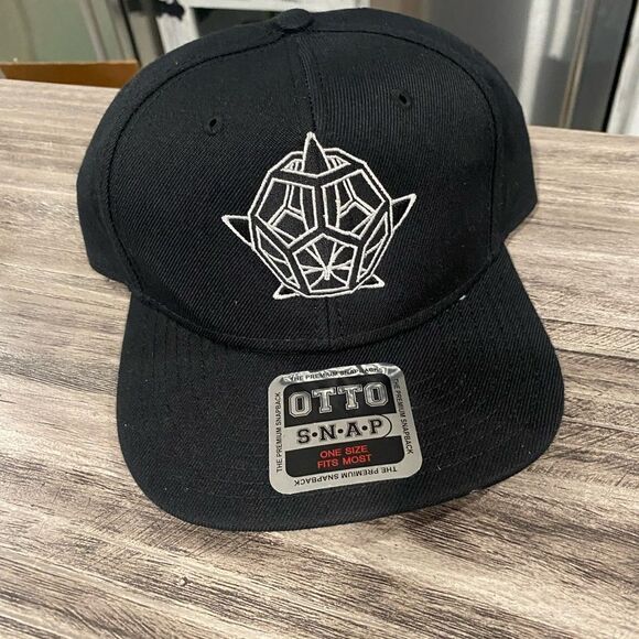 Otto Snapback Retro 3D Sphere Hat - Picture 2 of 4